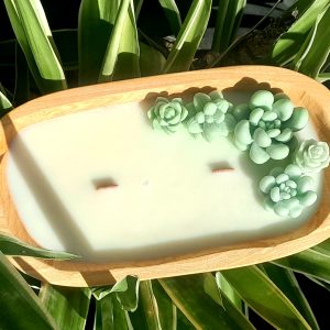 Hand carved wooden bowl with soy wax candle 500ml/600ml